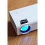 LCD-projektor med hög upplösning, stödjer Full HD 1080P-innehåll Vit